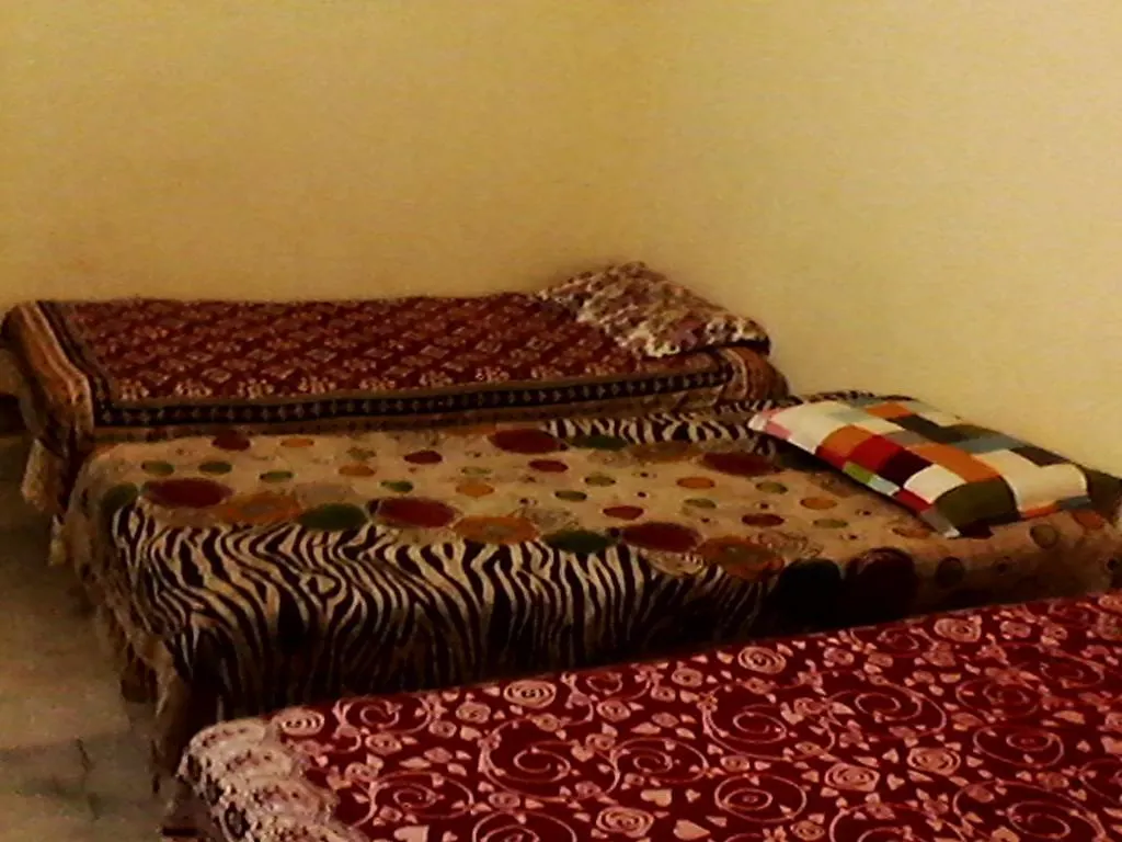 Indu Dormitory And Guest House Agra